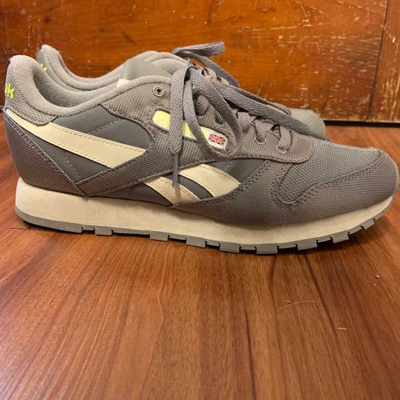 Reeboks classics - Picture 4 of 5